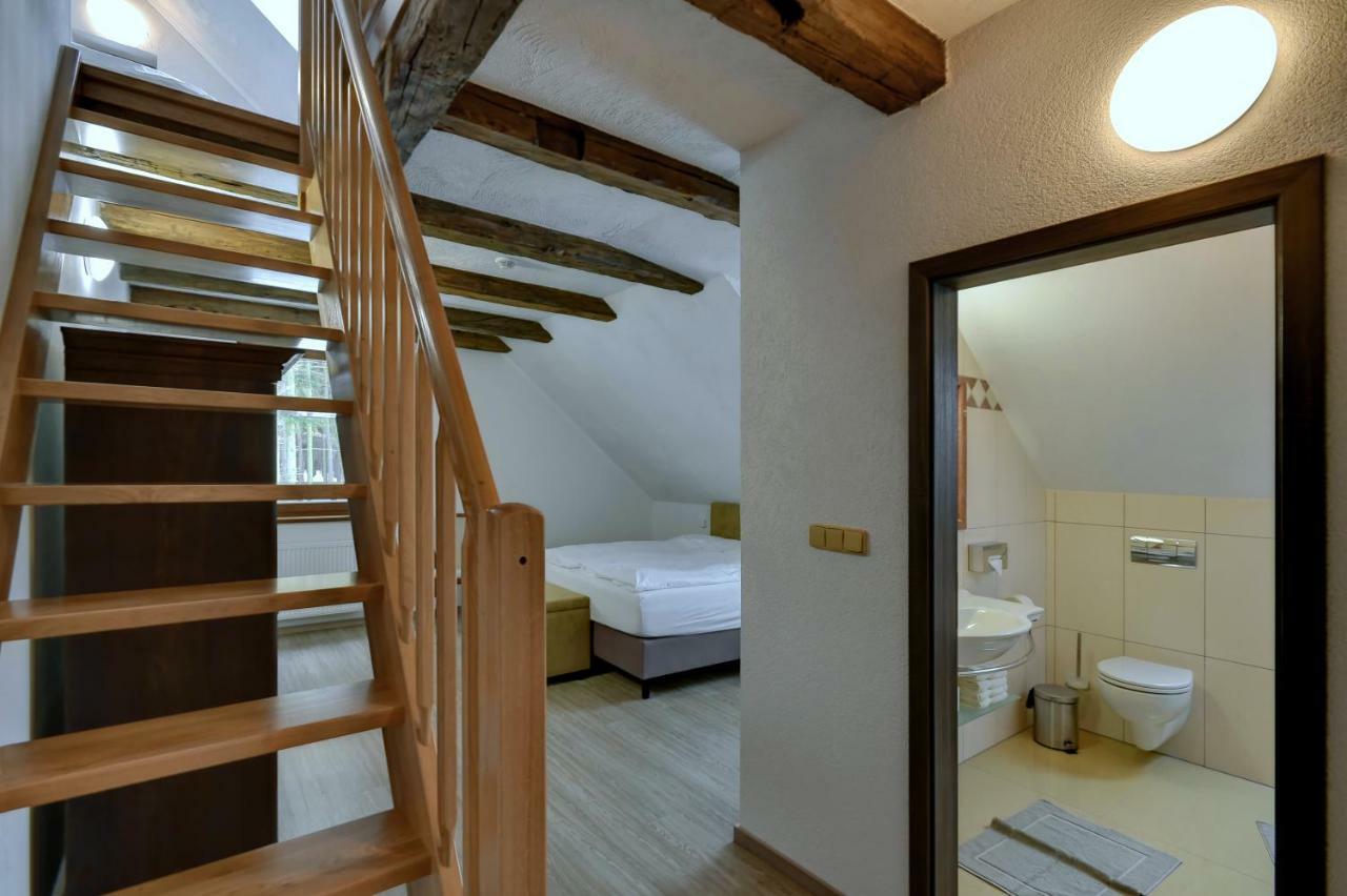 Zamecka Fortovna Obora - Forester House Kaznejov Extérieur photo